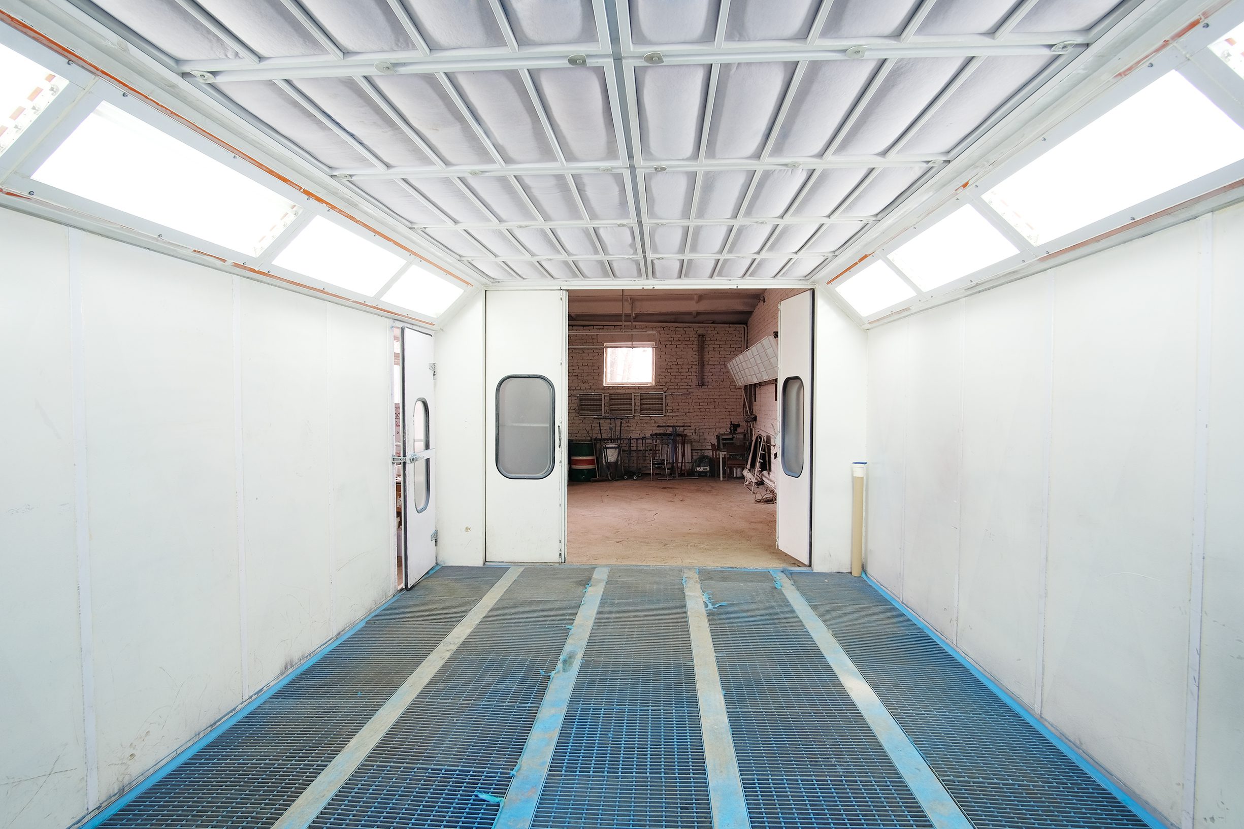 Essential Design Elements Of A Spray Booth 4 Location Spray Systems essential-design-elements-of-a-spray-booth-4-location-spray-systems