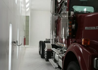 heavy duty truck spray booth